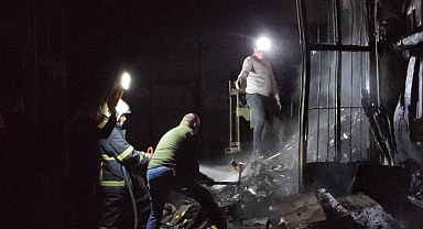 Karabük'te ahşap atölyesinde çıkan yangın söndürüldü