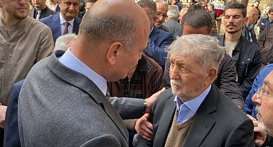 Ahmet Nur Çebi nin kayınpederi toprağa verildi