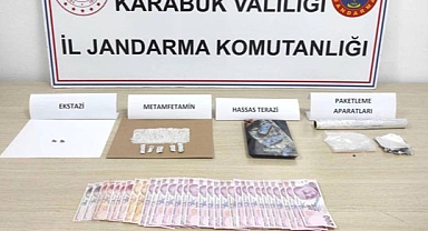 Jandarmadan uyuşturucu operasyonu! 2 gözaltı