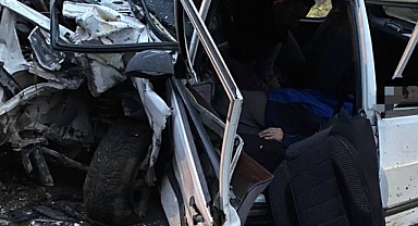 Karabük'te iki otomobil çarpıştı: 3 Yaralı