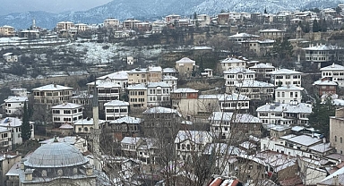 Beyaza bürünen Safranbolu, havadan görüntülendi