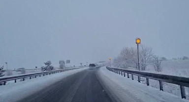 Karabük'ün yüksek kesimlerinde kar yağışı etkili