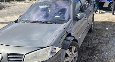 Karabük'te iki otomobil çarpıştı:1 yaralı