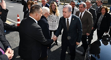 DURMAZ’DAN KARABÜK’TE BELEDİYE HİZMETLERİNE TAM NOT