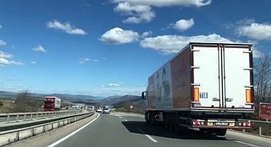 Karabük’te bayram dönüşü tırlar ve kamyonlar için seyir yasağı!
