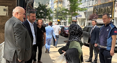 Başkan Çetinkaya Kemal Güneş ve Fevzi Fırat Caddelerinde Vatandaşlarla Buluştu