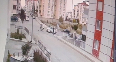 ATV apartman bahçesine uçtu... O anlar kamerada