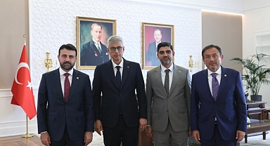 AK Parti Karabük Heyeti Ankara'da bir dizi ziyarette bulundu