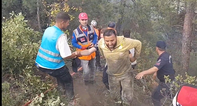 Alevlerin arasında kalıyordu