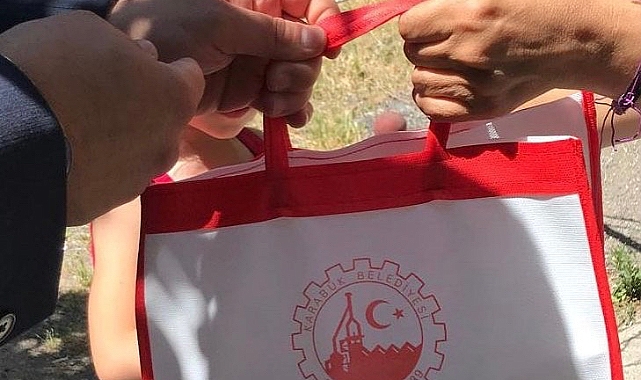 Karabük Belediyesi Şükür Kurbanı Kestirdi, Etler İhtiyaç Sahiplerine Ulaştırıldı