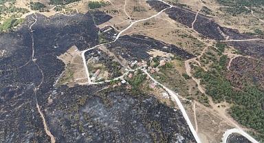 Kahyalar Köyü iki yangın arasında kaldı: Dron ile böyle görüntülendi