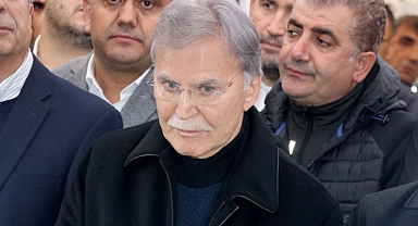 Eski TBMM Başkanı Mehmet Ali Şahin’in babası toprağa verildi