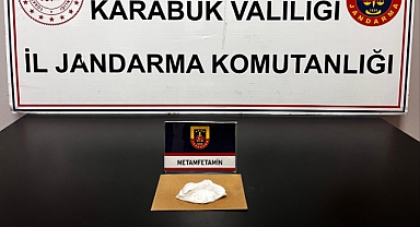 Karabük'te uyuşturucu operasyonunda 3 gözaltı