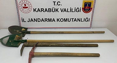 Yenice’de kaçak kazı yapan 3 kişi suçüstü yakalandı