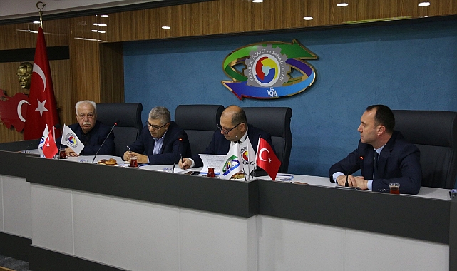 Ticaret Bakanlığı Heyeti Karabük’te Demir-Çelik Sektörüyle İstişare Toplantısı Gerçekleştirdi 