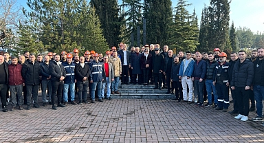 TÜRKER, MEZARI BAŞINDA DUALARLA ANILDI 