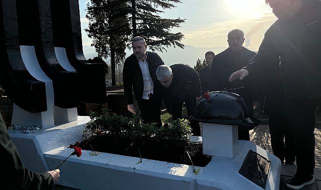 TÜRKER, MEZARI BAŞINDA DUALARLA ANILDI 