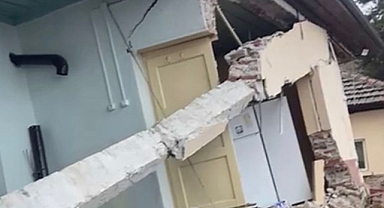 Eskipazar’da 2 lojman kullanılamaz hale geldi