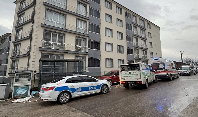 Evinde Ölü Bulundu