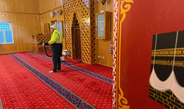 Karabük’te Cami ve Mescitler Miraç Kandili’nde Gül Kokularıyla Buluştu