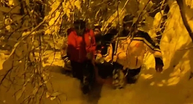 YAŞLI KADINA SAĞLIK EKİPLERİ ULAŞTI 