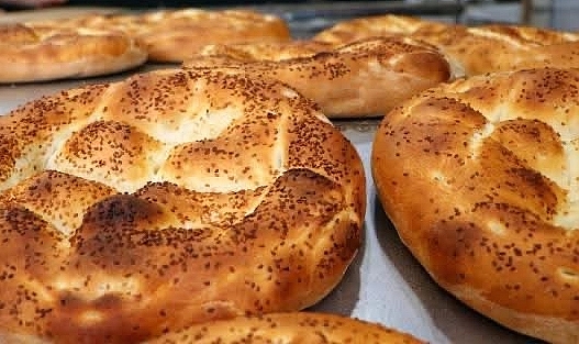 Karabük’te ramazan pidesi fiyatı belli oldu