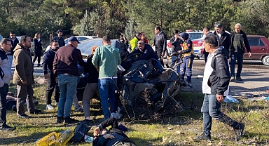 Kamyon ile otomobil çarpıştı: 1 ölü, 5 yaralı
