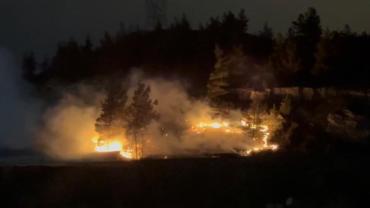 Karabük’te ormanlık alanda çıkan yangın büyümeden söndürüldü