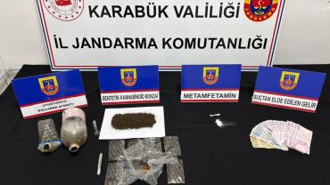 KARABÜK'TE UYUŞTURUCU OPERASYONU: 8 GÖZALTI