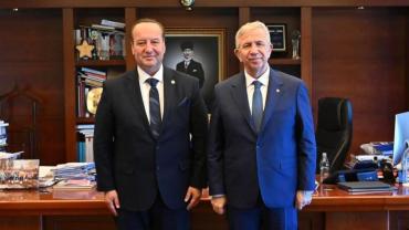 AKAY, ‘’BELGELER ORTADA, SORUŞTURMA KARARI SİYASİ: YAVAŞ HEDEFTE”