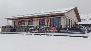 Karabük'te Nisan ayında kar sürprizi