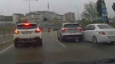 Karabük’te sinyal vermeden şerit değiştirdi, kazaya neden oldu