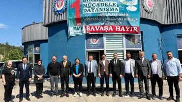 AK Parti teşkilatından 1 Mayıs Sendika Ziyareti